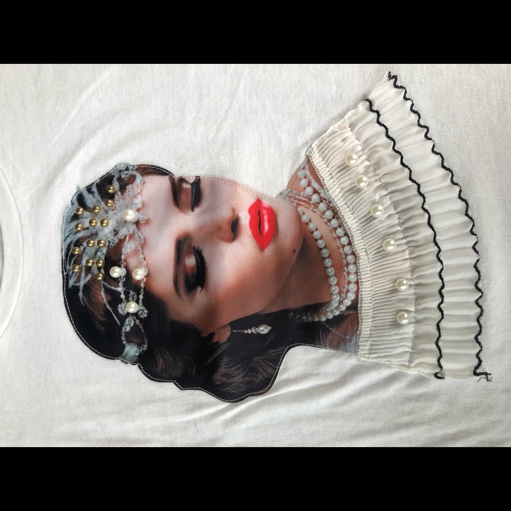 Beautiful Princess Tee - Picture 2 of 4